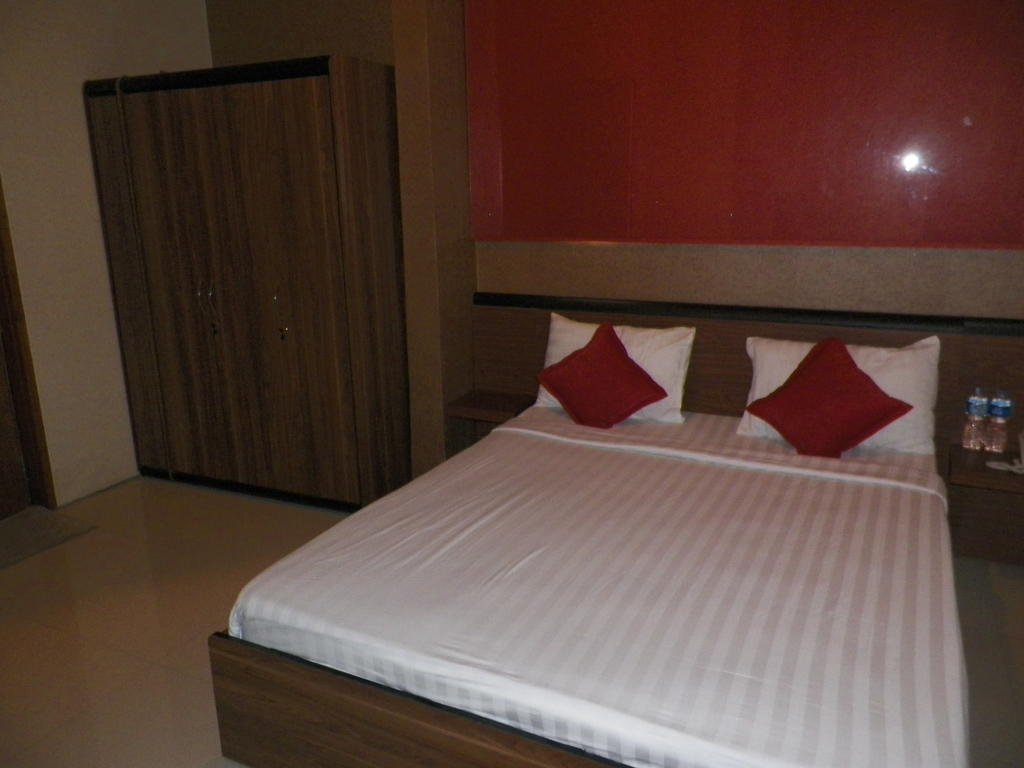 Ariandri Boutique Guesthouse Μπαντούνγκ Δωμάτιο φωτογραφία